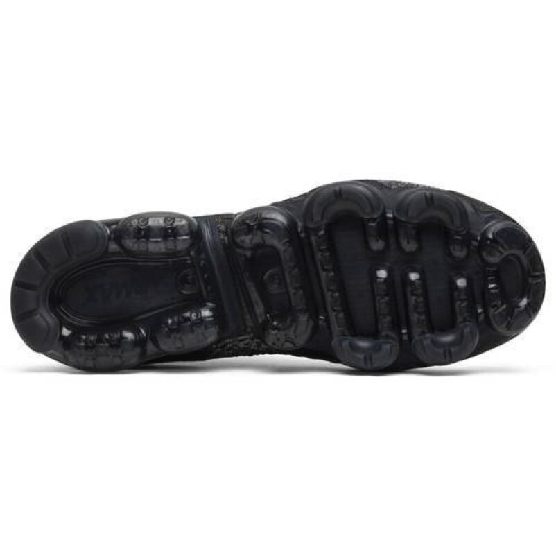 Air VaporMax Flyknit 2 Triple Black - Image 3
